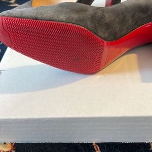 Gorgeous gray suede shoes